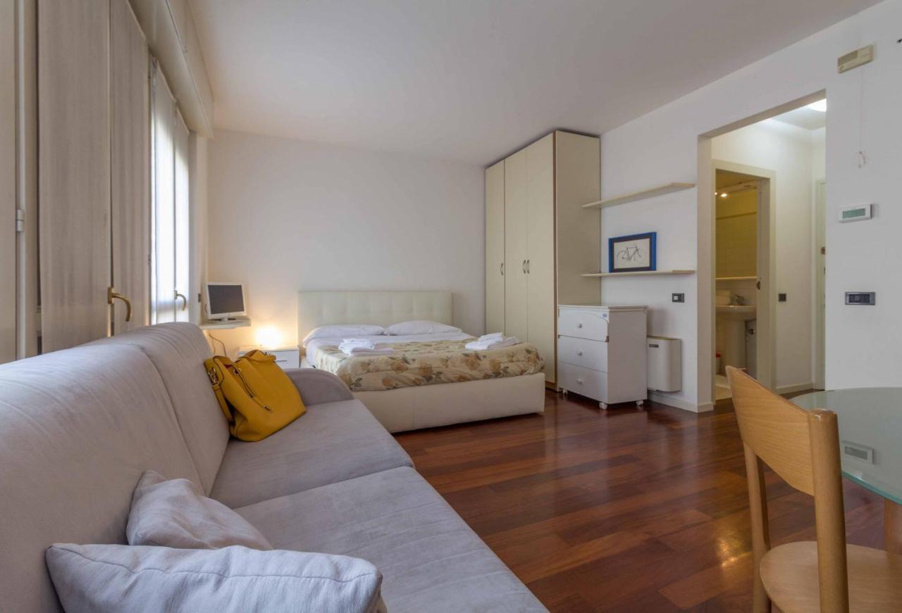 Ferienwohnung Studio Roma 41 - Affitti Brevi Italia Lecco Exterior foto